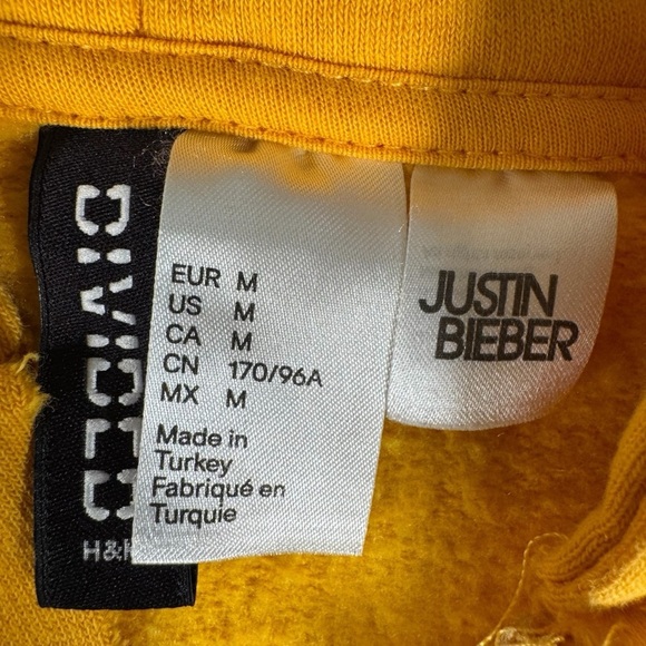 Divided by H&M Justin Bieber Stadium Tour Womens Yellow Black Hoodie Size Medium - Picture 9 of 13